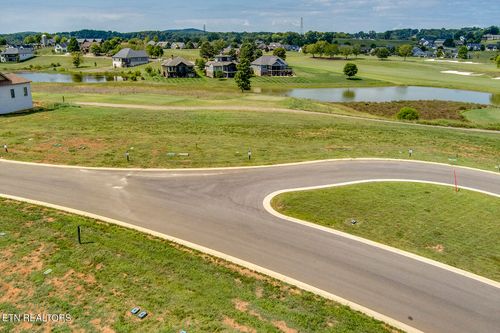 497 Black Bear Cir, Loudon, TN, 37774-2249 | Card Image