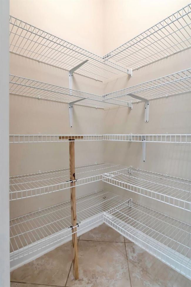 Walk in pantry | Image 22