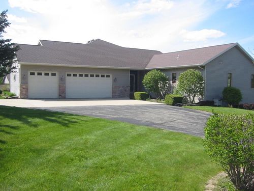 N4723 Ridgeview Drive, Caledonia, WI, 53901 | Card Image
