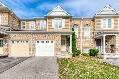 348 Chuchmach Close, Milton, ON, L9T8B7 | Card Image