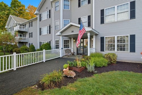 unit-402-24 Green Leaves Dr, Amherst, MA, 01002-2666 | Card Image
