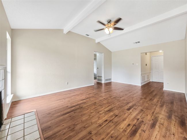 631 Sharp St, House other with 3 bedrooms, 2 bathrooms and null parking in Mansfield TX | Image 6