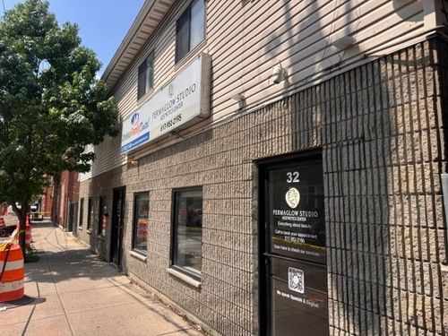 34 Central Ave, Chelsea, MA, 02150-3203 | Card Image