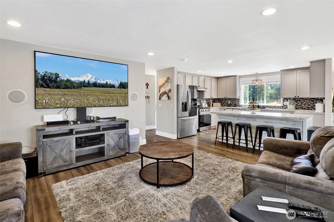 8984 Delta Line Rd, House other with 5 bedrooms, 3 bathrooms and 12 parking in Custer WA | Image 14