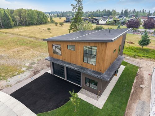 925 Apres Dr, Whitefish, MT, 59937-8601 | Card Image