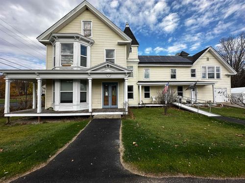 27 Elm Street, Goffstown, NH, 03045 | Card Image