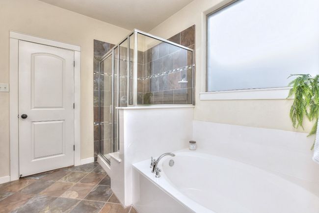 110 Chestnut Ct, House other with 4 bedrooms, 4 bathrooms and 4 parking in Georgetown TX | Image 23