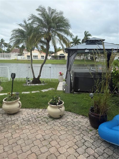 5032 Sw 34th Ter, Fort Lauderdale, FL, 33312-7923 | Card Image