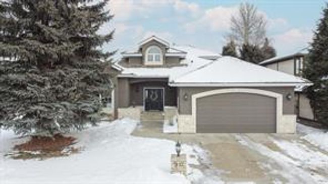 90 Allison Cres, House detached with 3 bedrooms, 2 bathrooms and 4 parking in Red Deer AB | Image 1