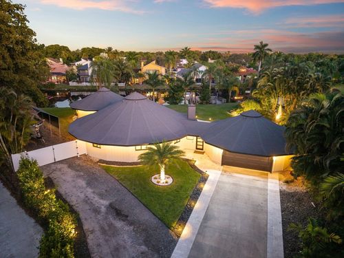 700 S Old Nob Hill Rd, Plantation, FL, 33324-2210 | Card Image