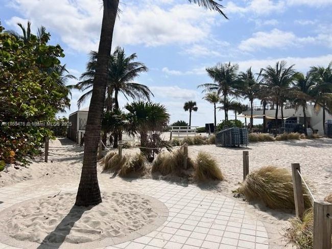 4G - 4001 S Ocean Dr, Condo with 1 bedrooms, 2 bathrooms and null parking in Hollywood FL | Image 35