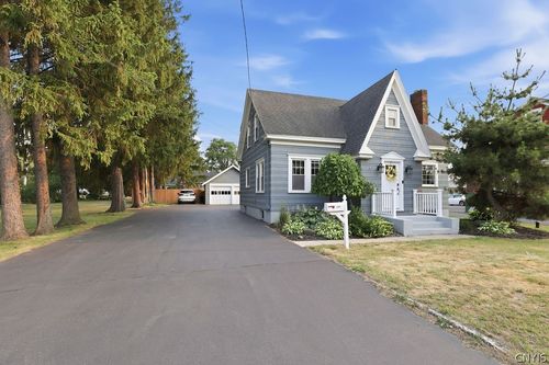 5280 W Taft Rd, Syracuse, NY, 13212-2745 | Card Image