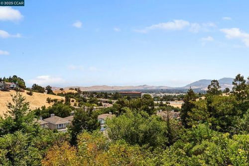 2058 Marazzani Dr, Martinez, CA, 94553-4378 | Card Image