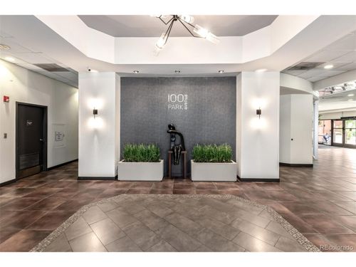 408-100 Park Ave W, Denver, CO, 80205-3200 | Card Image