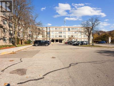 422 - 8351 Mclaughlin Rd, Condo with 2 bedrooms, 1 bathrooms and 2 parking in Brampton ON | Image 2