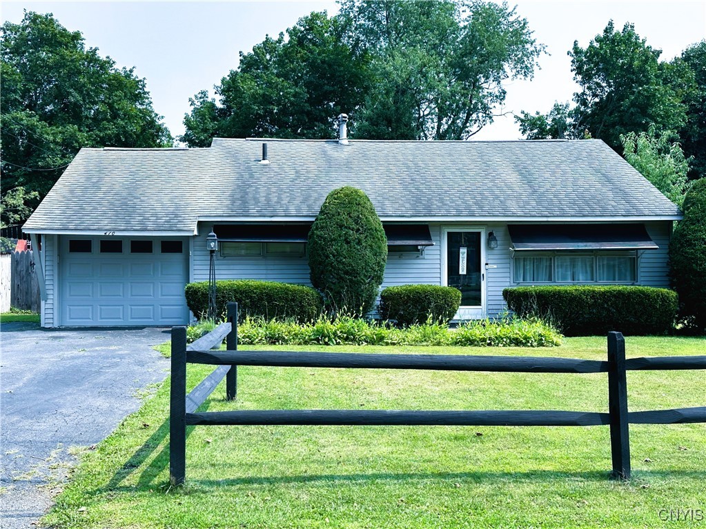 Van Roen Rd, Utica, NY 13502