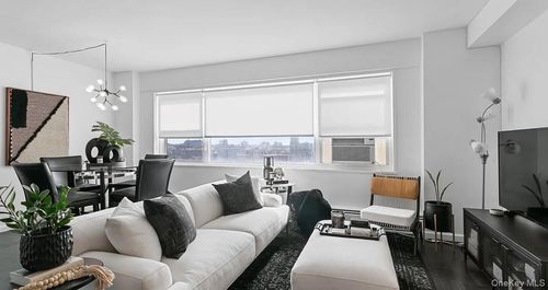 apt-8e-6 Fordham Hill Oval, Bronx, NY, 10468-4829 | Card Image