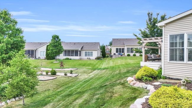 1704 Whisper Meadow Ln, Townhouse with 3 bedrooms, 3 bathrooms and 2 parking in Mahomet IL | Image 83