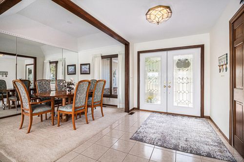 2751 Lakeridge, Wixom, MI, 48393-1217 | Card Image