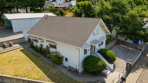 1196 Silverado Trail, Napa, CA, 94559 | Card Image