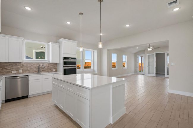 19141 Ariel Elena Way, House other with 3 bedrooms, 2 bathrooms and 5 parking in Pflugerville TX | Image 9