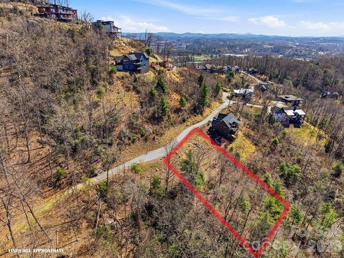 367 Curtain Blf, Hendersonville, NC, 28791-0070 | Card Image