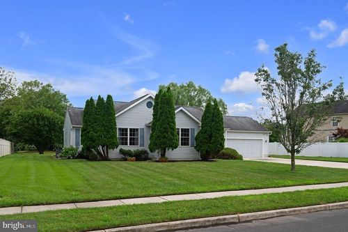 2233 Musterel Ln, Vineland, NJ, 08361-7398 | Card Image
