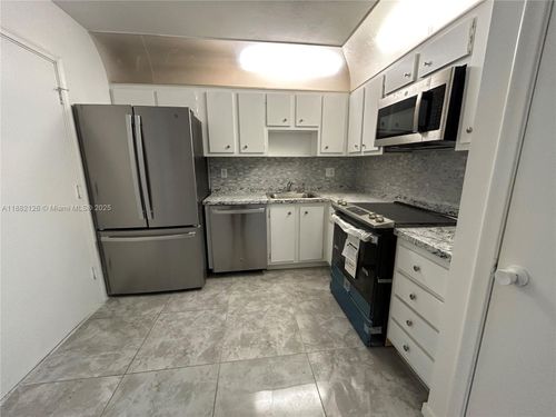apt-212-2061 Nw 47th Ter, Lauderhill, FL, 33313-4175 | Card Image