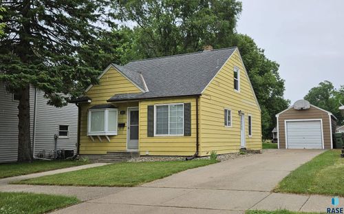 1313 2nd St Street, Brookings, SD, 57006 | Card Image