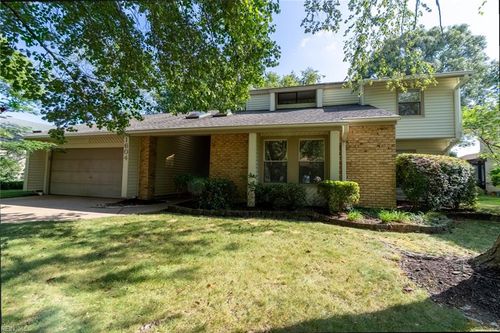 1604 Lake Christopher Dr, Virginia Beach, VA, 23464-7802 | Card Image