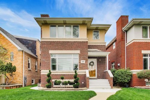 5038 Rutherford Ave, Chicago, IL, 60656-3757 | Card Image