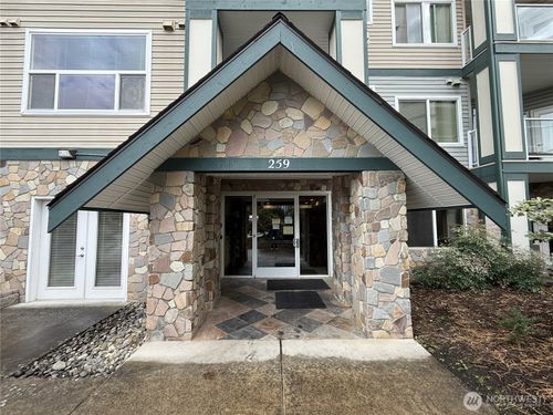 c203-259 W Bakerview Rd, Bellingham, WA, 98226-8178 | Card Image