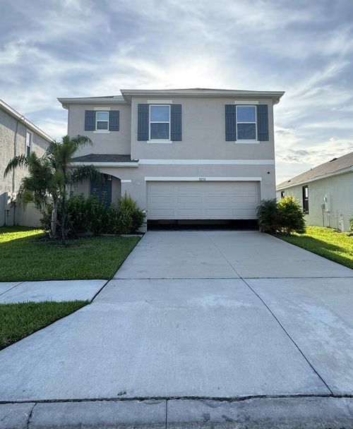 8215 Claw Glades Loop, WESLEY CHAPEL, FL, 33545-2301 | Card Image
