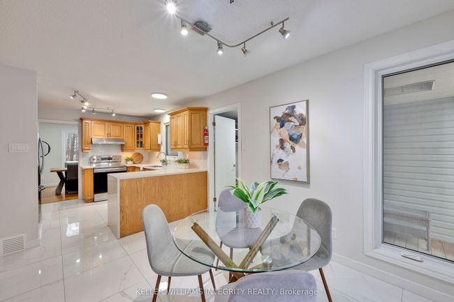 2344 Old 2 Nd Line Rd, House other with 5 bedrooms, 3 bathrooms and 6 parking in Dunrobin ON | Image 16