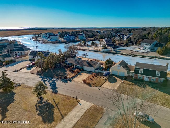 28 Atlantis Blvd, House other with 3 bedrooms, 2 bathrooms and null parking in LITTLE EGG HARBOR TWP NJ | Image 5