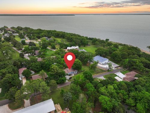 109 Arkansas St, Pottsboro, TX, 75076-3105 | Card Image