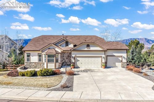 69 Saber Creek Dr, Monument, CO, 80132-6087 | Card Image