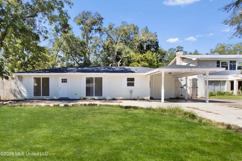 122 Carroll Ave, Long Beach, MS, 39560-5809 | Card Image