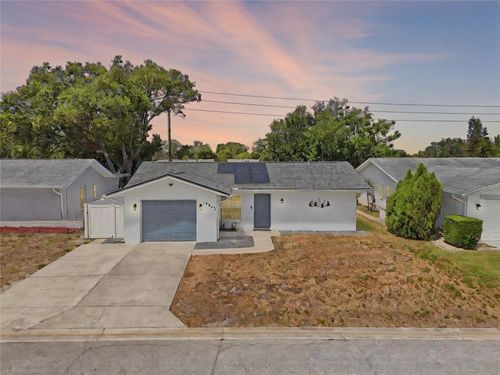 10823 Casa Grande Ave, PORT RICHEY, FL, 34668-2703 | Card Image