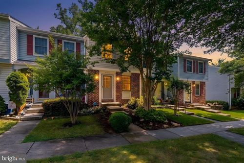 8534 Blue Rock Ln, LORTON, VA, 22079-3063 | Card Image