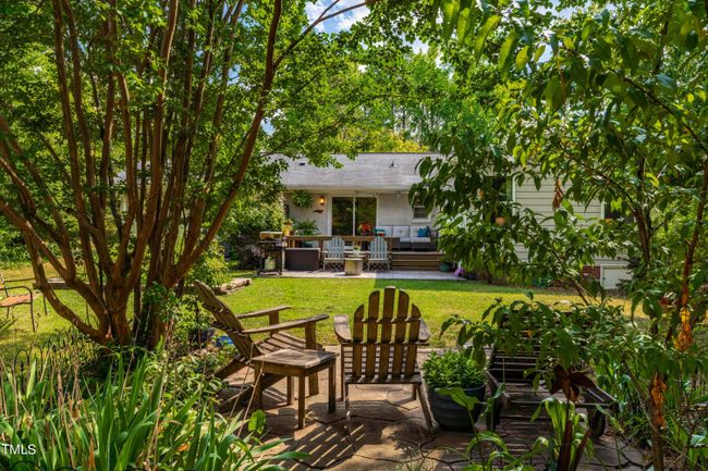 Front Yard | Image 31