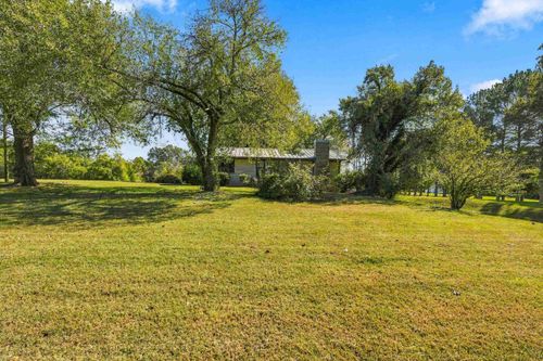 7450 Hawk Pride Mountain Rd, Tuscumbia, AL, 35674 | Card Image