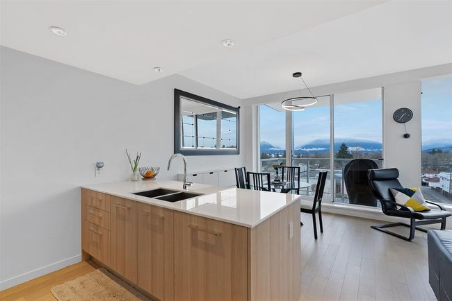 608 - 2220 Kingsway, Townhouse with 2 bedrooms, 2 bathrooms and 1 parking in Vancouver BC | Image 5