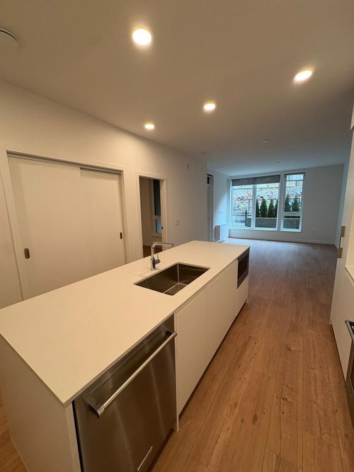 216-1504 Scott Cres, Squamish, BC, V8B1G4 | Card Image