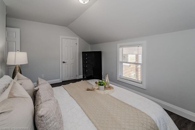 34 St George St, House other with 3 bedrooms, 2 bathrooms and 4 parking in Paris ON | Image 24