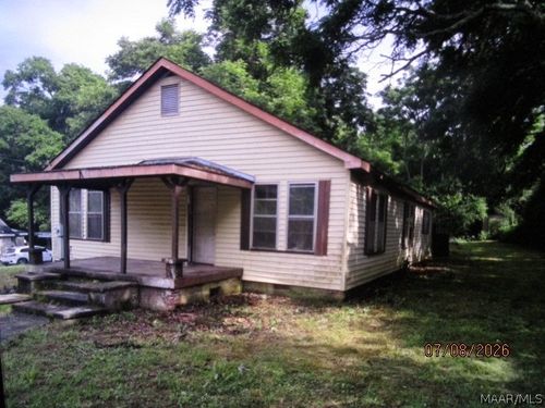 218 Patterson St, Dadeville, AL, 36853-1645 | Card Image