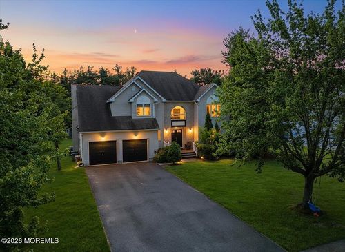 57 Jamestown Rd, Eatontown, NJ, 07724-2435 | Card Image