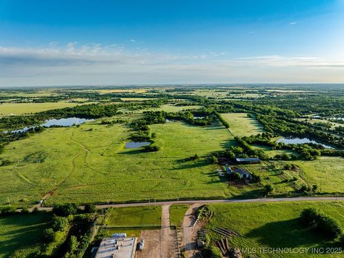 11 W Glencoe Rd, Stillwater, OK, 74075 | Card Image