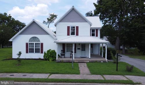 7 W Clarke Ave, MILFORD, DE, 19963-1804 | Card Image