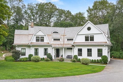 168 Beaver Rd, Weston, MA, 02493-1036 | Card Image
